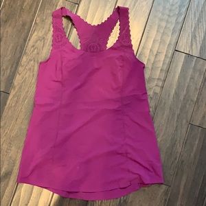 Lululemon workout top